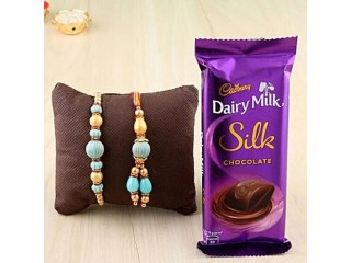 Buy/Send Rakhi Gifts under 500 Rs in India with Instant Delivery from OyeGifts